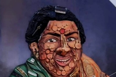 Lata Mangeshkar Gets a Unique Tribute With An Installation Made Up From Musical Instruments; Check Pic