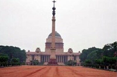 PM balances experience, youth in 59 new ministers