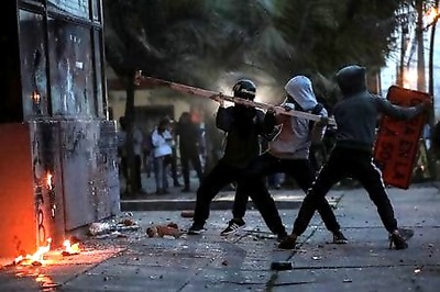 Colombia Defense Minister Asks Forgiveness After Second Night Of Protests