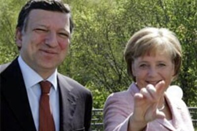 Merkel raises concerns with Russia