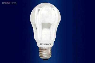 Scientists develop new low-cost, efficient LED technology