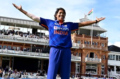 BCCI Congratulates Jhulan Goswami on 'Stellar Career'; 'Her Feats Will Continue to Inspire' Says Sourav Ganguly