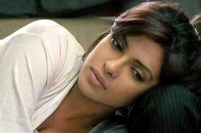Bollywood asks Priyanka Chopra to be strong