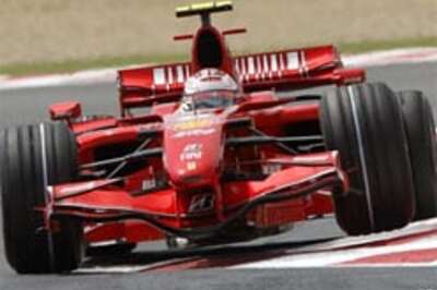 Kimi snaps Hamilton streak in France