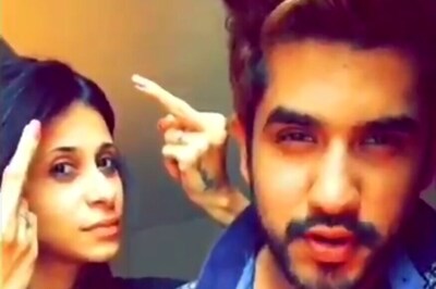 Evan Spiegel's 'Poor India' Comment Makes Kishwer Merchantt, Suyyash Rai Delete Their Snapchat Account; Watch Video