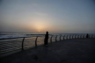 Saudi Woman Asylum-seeker Held at Bangkok Airport, Says Fears Death if Repatriated