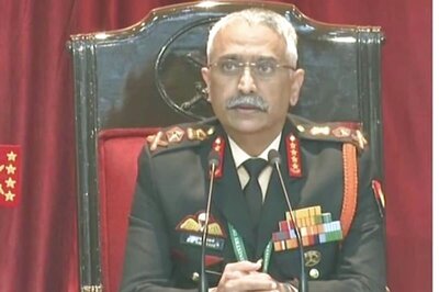 Army Chief Gen Naravane Holds Talks with Italian Defence Minister