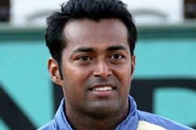 Bhupathi-Knowles in final; Paes-Dlouhy ousted