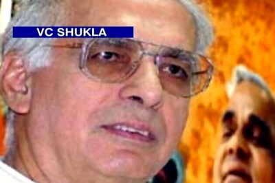 Union Minister V C Shukla cremated with full state honours