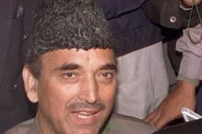 Azad for consensus on troop withdrawal