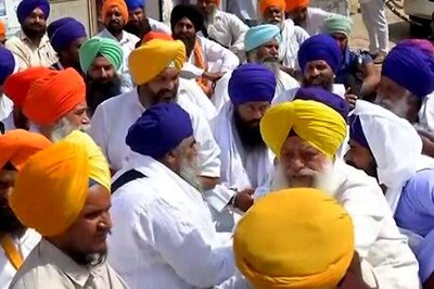 2 Held in Case of a Woman Inappropriately Touching Guru Granth Sahib in Punjab