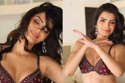 Sexy Sonali Raut Flaunts Ample Cleavage in Bold Red Bra; Hot Video Goes Viral