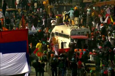 News18 Afternoon Digest: UP's Ram Temple Tableau Gets Standing Ovation in R-Day Parade at Rajpath, Agitating Farmers Break Barricades, Police Uses Tear Gas and Other Stories