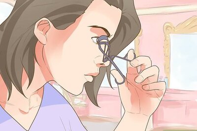 How to Look Pretty in Glasses