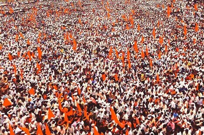 Lingayats Pass Resolution Demanding Separate Religion