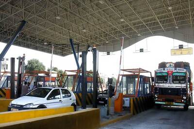 Gurgaon Toll Plaza Employee Assaulted by Driver After Denial of Free Passage