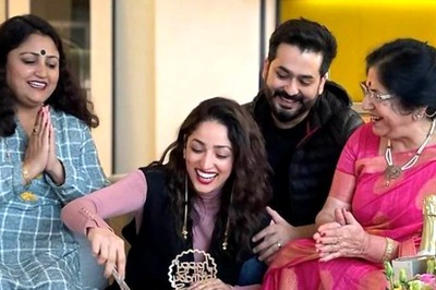 Yami Gautam Celebrates Birthday With 'Beautiful' Family, Thanks Husband Aditya Dhar for 'Making It So Special'