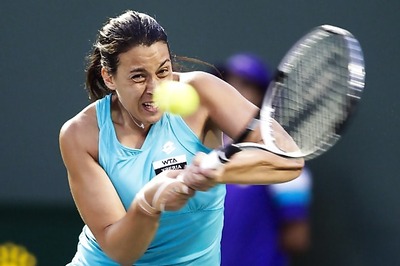 Bartoli beats McHale in Carlsbad quarters