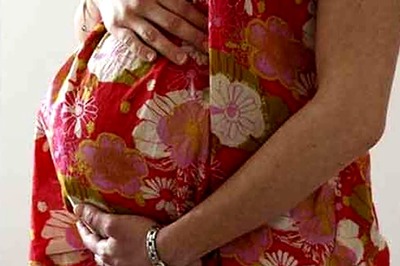 Denied Entry Over Aadhaar, Gurgaon Woman Delivers Baby Outside Hospital