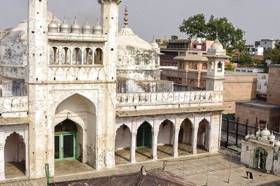 'Shivling' at Gyanvapi: Supreme Court Indefinitely Extends Interim Protection Orders of Area