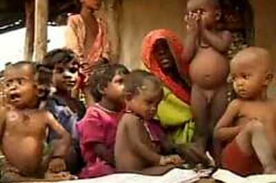 Poverty, child, maternal deaths high in India: UN report