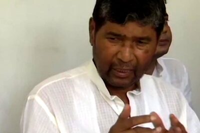 RJD Leader Tej Pratap Yadav's Close Aide Joins LJP Faction Headed by Pashupati Paras