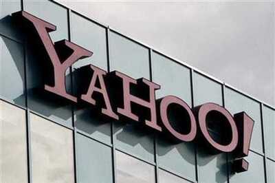 Yahoo shuts down email service in China