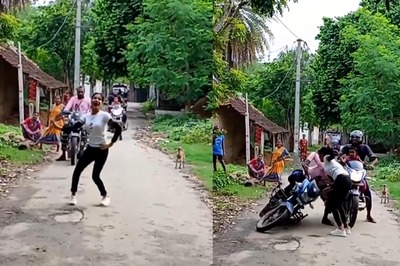 Watch: Woman's Dance Act In The Middle Of A Busy Road Creates Chaos, Internet Asks 'All This For A Reel?'