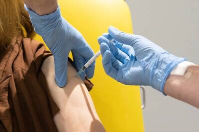 Corporate Insiders Pocket $1 Billion in Rush for Coronavirus Vaccine