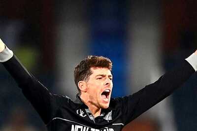 WATCH: Mitchell Santner Scores 13 off Last Delivery of NZ Innings Against Netherlands in ICC ODI WC 2023