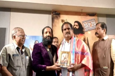 MLA Vamsi Krishna Hails RVV Satyanarayana’s Role In Manyam Dheerudu