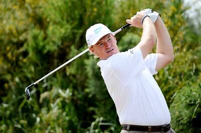 Ernie Els gives back his claret jug at Muirfield