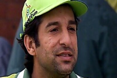 Ganguly's time is over, says Akram