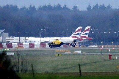 Flights Resume at Gatwick Airport After Runway Closed Off Due to 'Control Systems Issue'