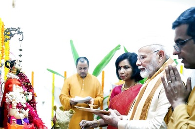 News18 Afternoon Digest: BJP Hits Back After Row Over PM Modi's Ganpati Puja Visit To CJI's Residence And Other Stories