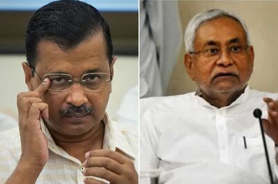 AAP Distances Itself from Poster in Patna Praising Kejriwal, Deriding Nitish