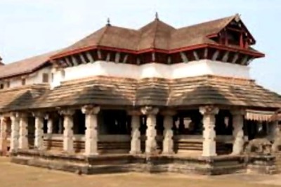 Karnataka: Robbers steal 15 invaluable idols from Jain temple