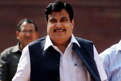 Nitin Gadkari hits out at Congress for opposing land bill