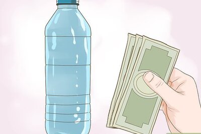 How to Make a Water Gun with a Water Bottle
