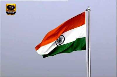 Republic Day celebrations pass off peacefully in Kashmir