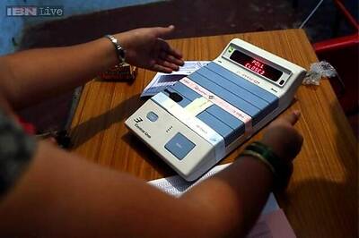 Chennai: EVM malfunction in Gopalapuram, polling temporarily halted