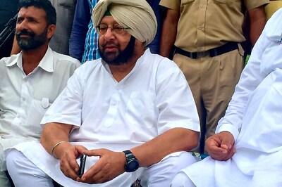 Punjab Congress Campaign Song Celebrates Amarinder Singh as 'Son of Soil'
