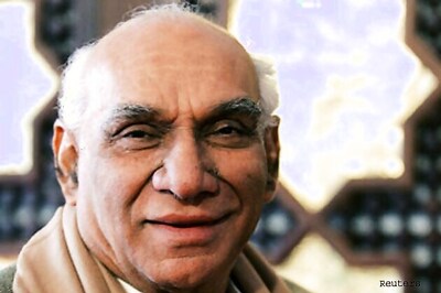 Need no research to write on Yashji: Javed Akhtar
