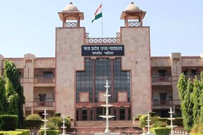 Madhya Pradesh HC Questions Govt's Decision to Grant Minister Status to 5 Seers