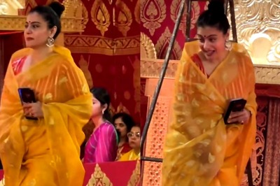 Kajol Takes Part In Durga Puja Festivities, First Video From A Mumbai Pandal Goes Viral; Watch