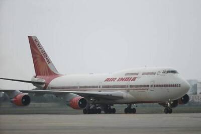 37 Flights Diverted, Over 550 Delayed as Heavy Smog Brings Delhi Airport to a Halt