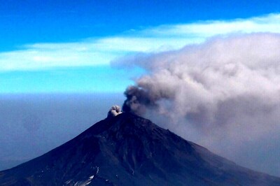 Watch | Volcanic Ash Forces Some Airlines to Suspend Flights From Mexico City