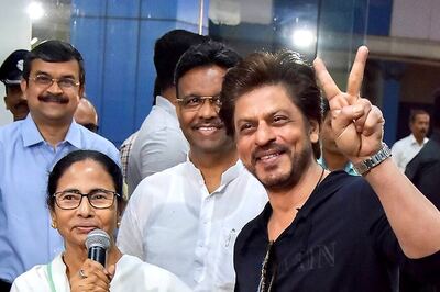 Shah Rukh Extends Helping Hand to Cyclone-Hit Bengal; CM Thanks Him For 'Meaningful' Contribution