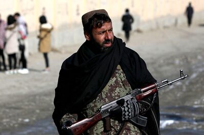 33 Killed After Blast Tears Through Sunni Mosque in Northern Afghan City Kunduz