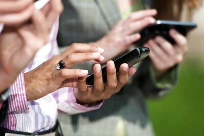 Positive Social Relationships Boost Self-esteem, Reveals Study